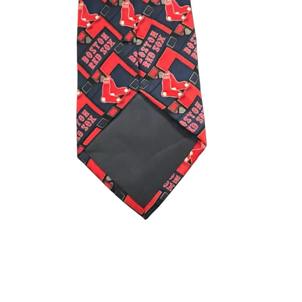 MLB Boston Red Sox Logo Baseball Vintage Novelty Necktie 100% Silk